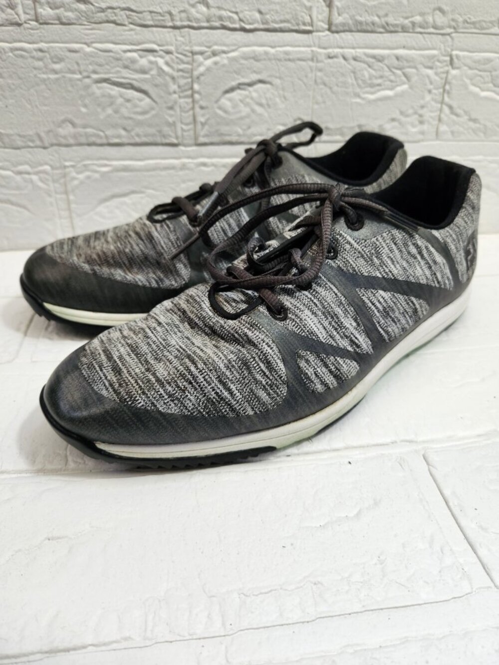 FootJoy FJ Leisure Spikeless Superflex Golf Shoes Women Size 9 Gray Lace Ups